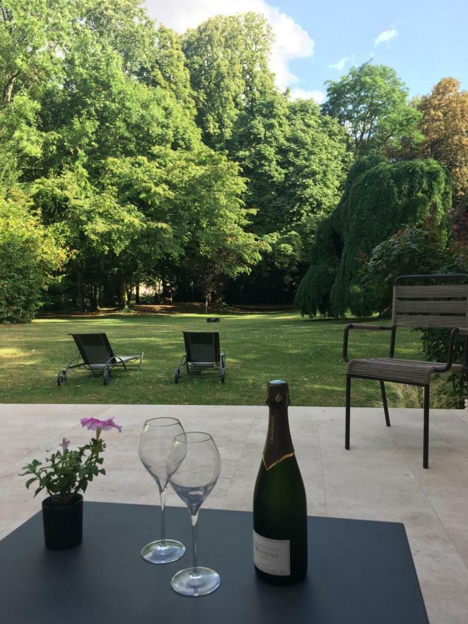 Le Chateau D'Hermonville B&B / Chambres D'Hotes Exterior foto
